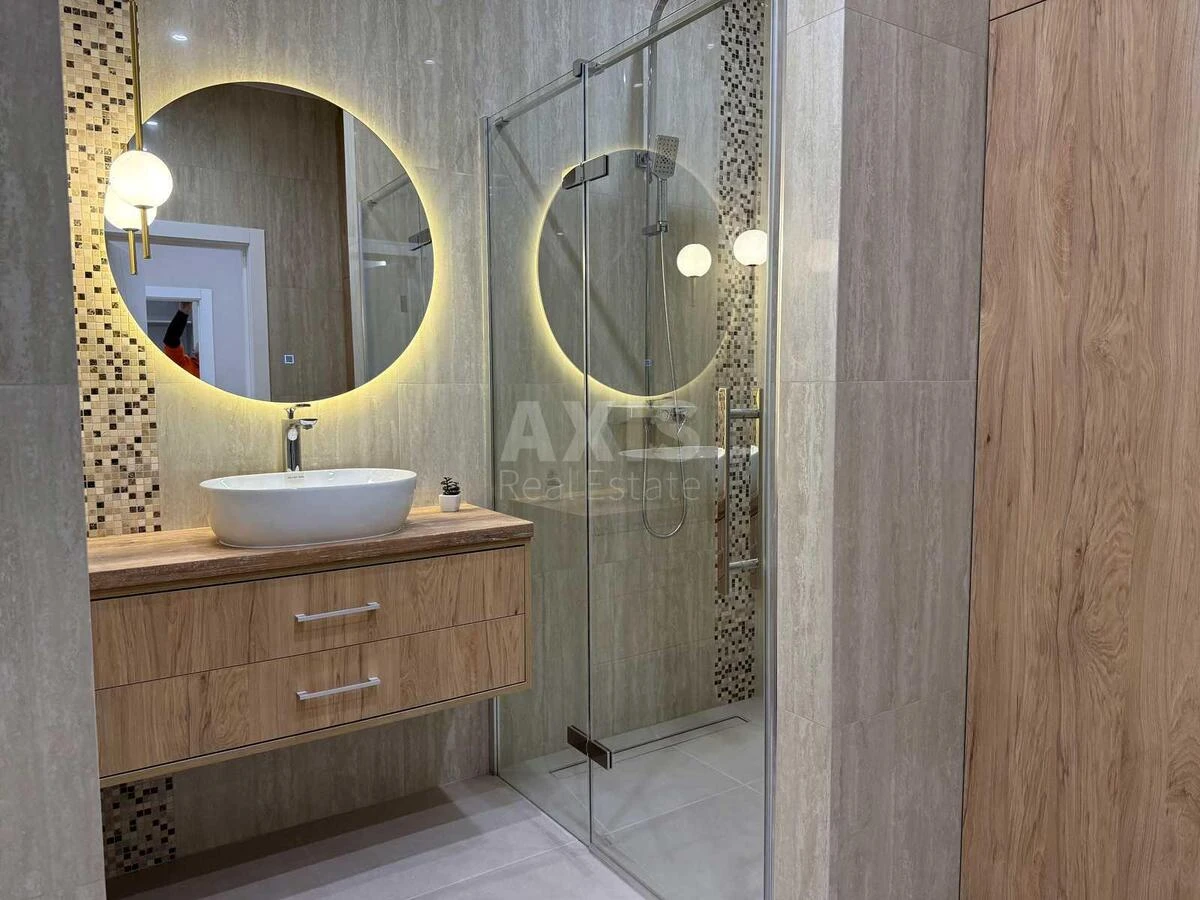 2k apartment vul. Spas'ka 357166712