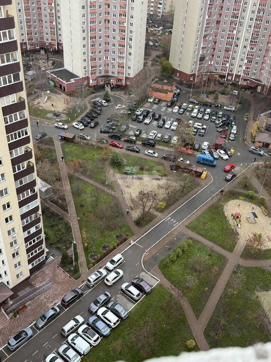 3k apartment vul. Urlivs'ka 38Б7066316