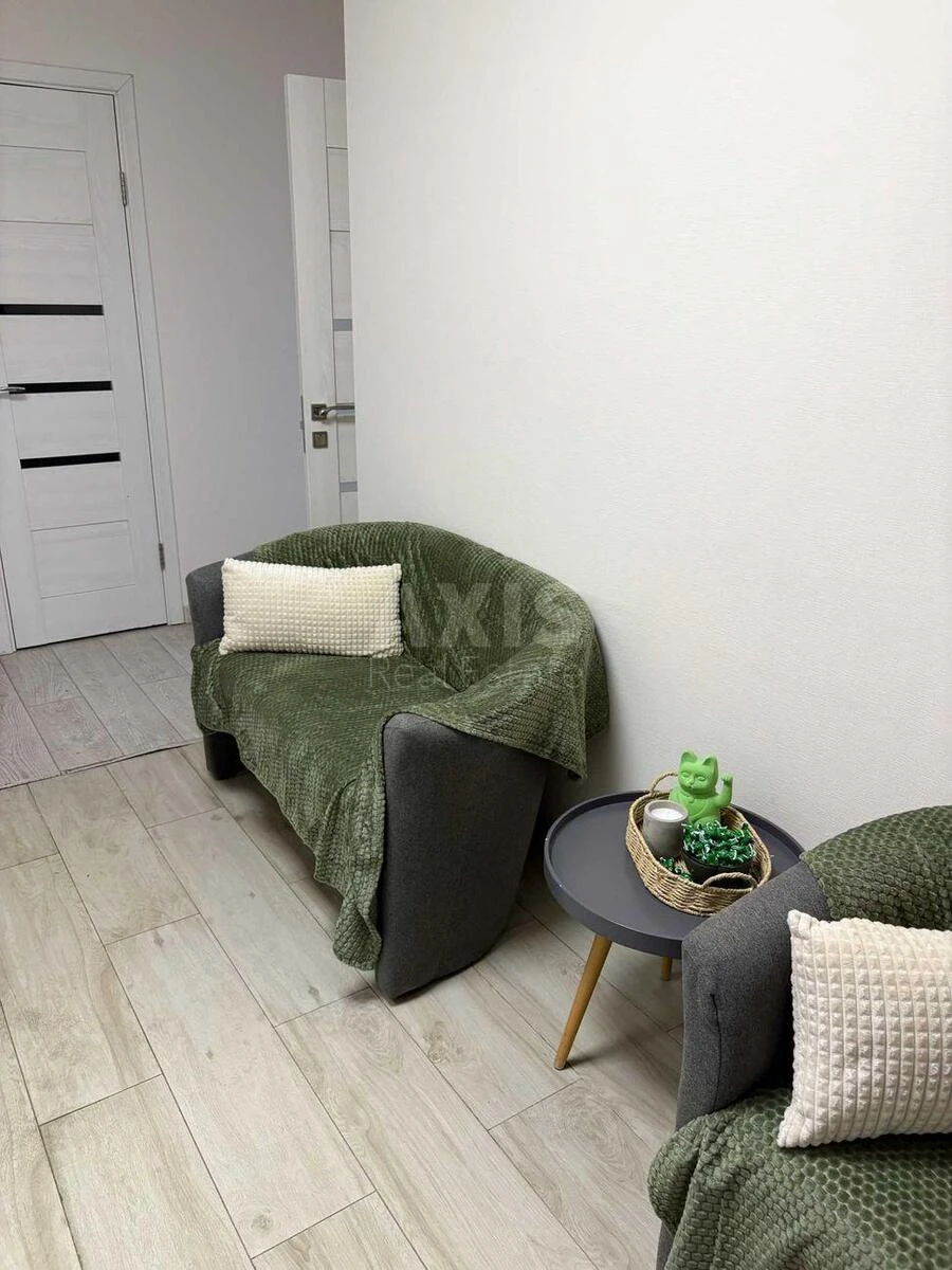 1k apartment pr-t Berestejskij 90/16907616