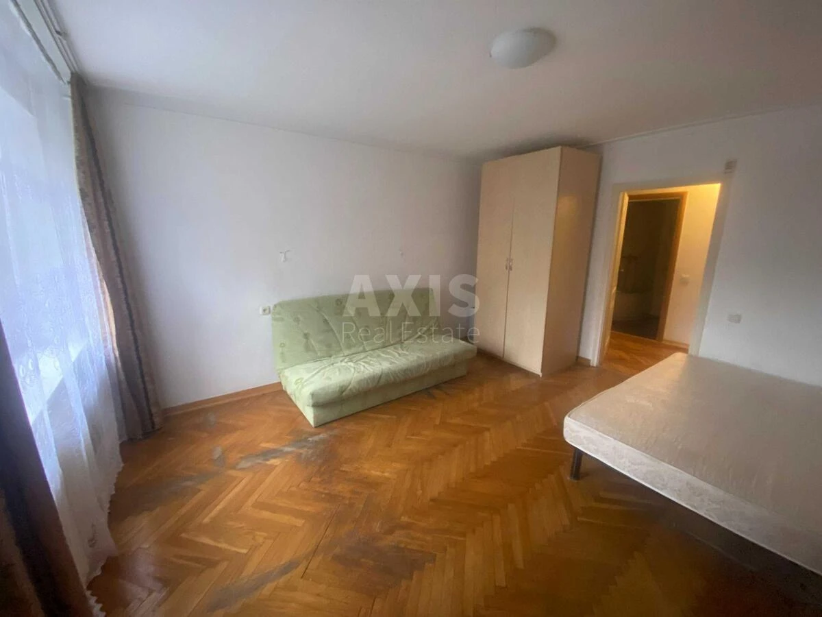 2к квартира ул. Антоновича 88637173