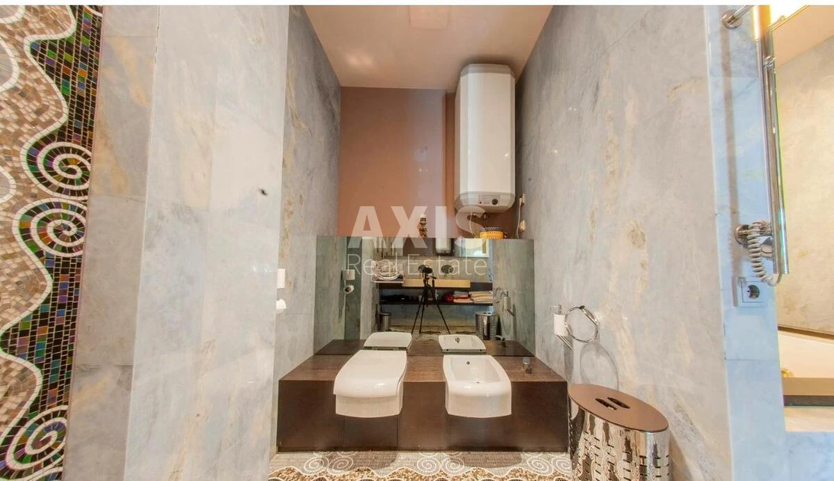 4k apartment vul. Horyva 39/416543112