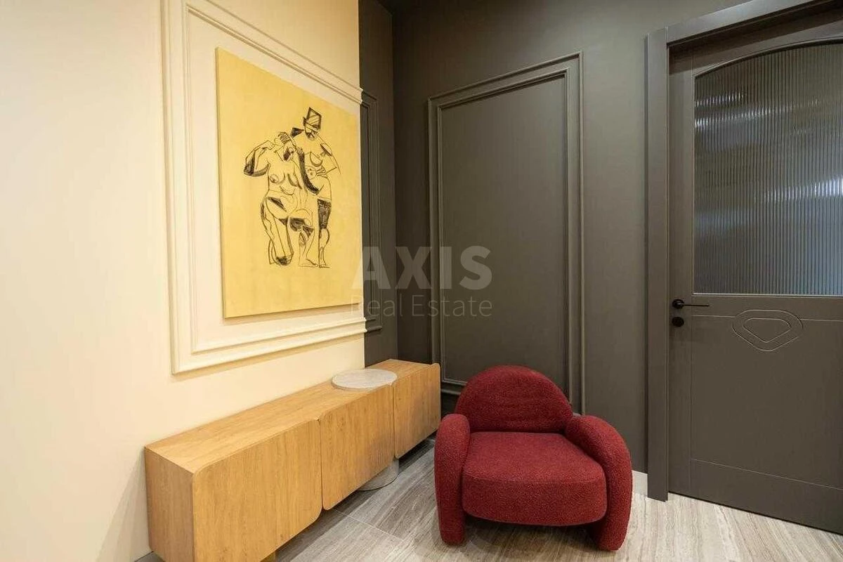 Office vul. Antonovycha 9, 125m2672008