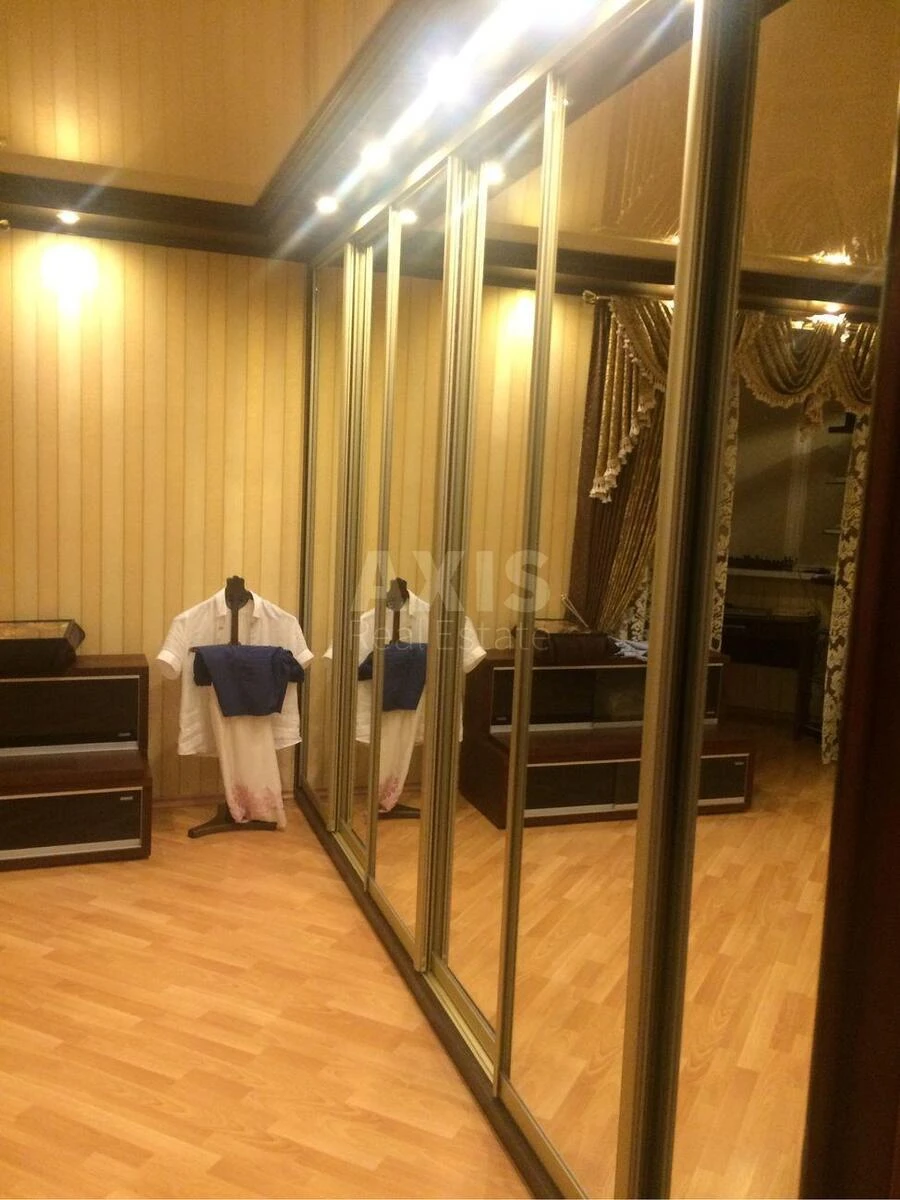 2к квартира ул. Всеволода Нестайка 6656557