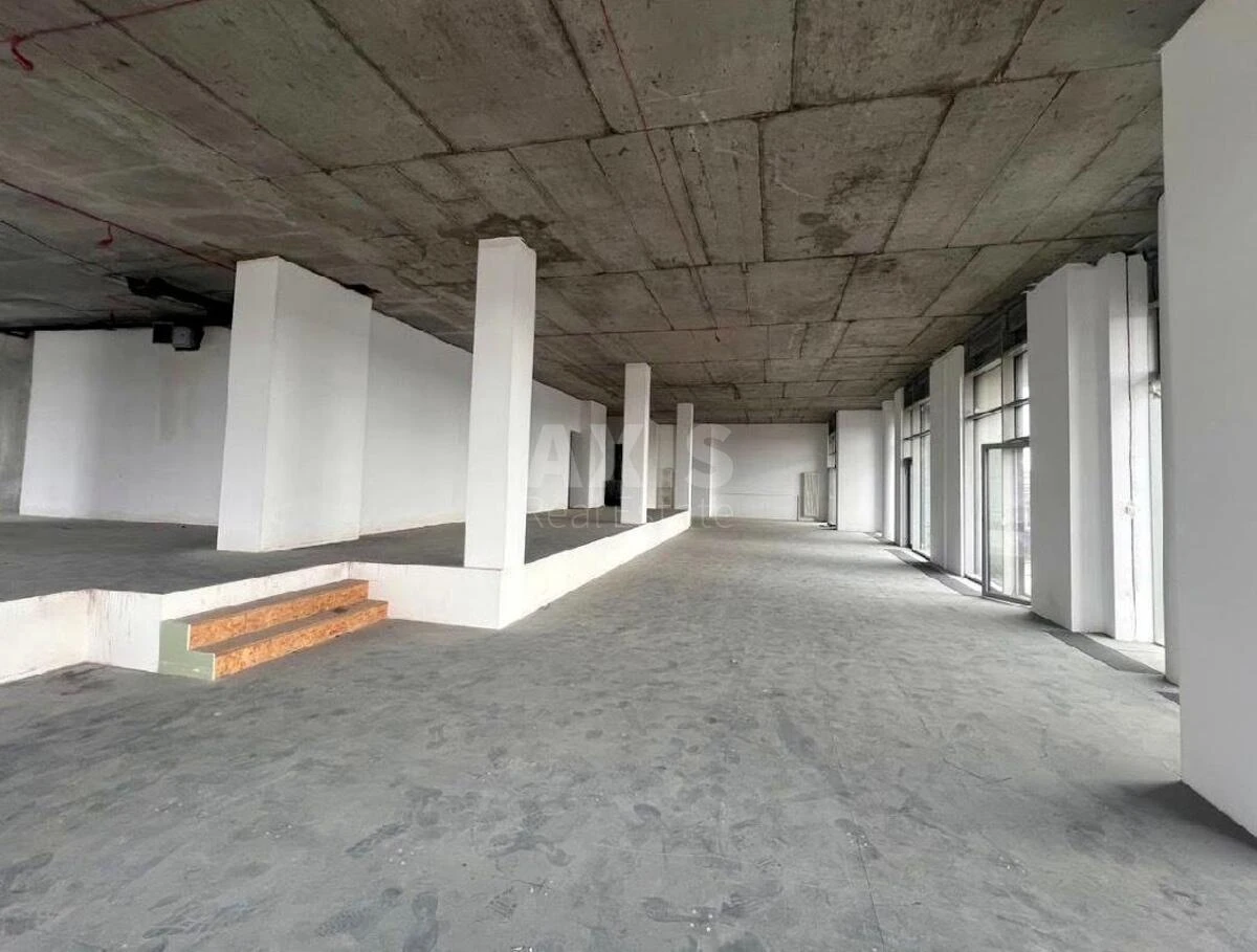 Office vul. Antonovycha 118/9, 338m2657890