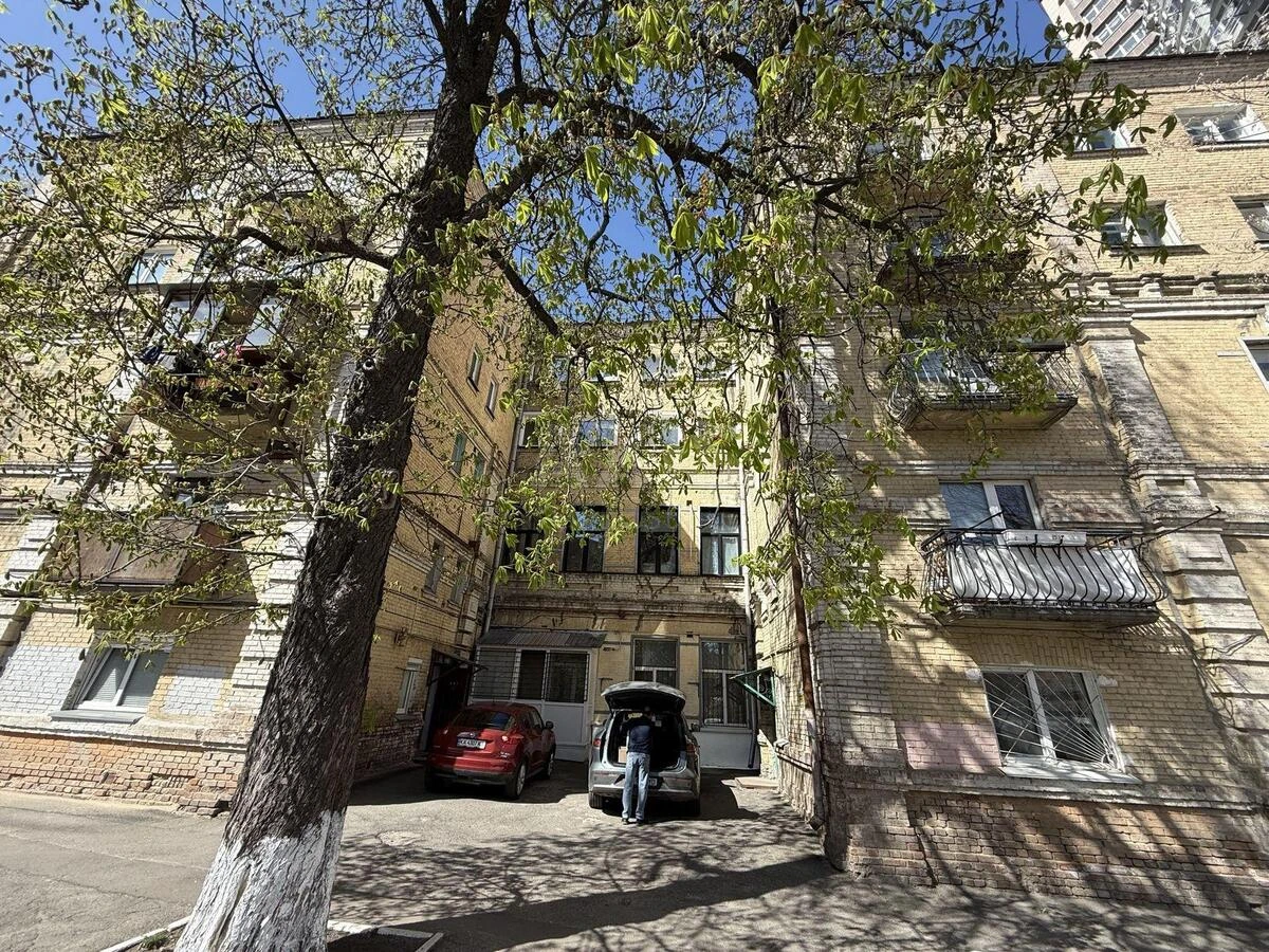Office vul. Pymonenka Mykoly 20, 130m2720150