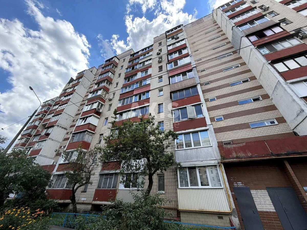 1k apartment pr-t Chervonoyi Kalyny 657053612