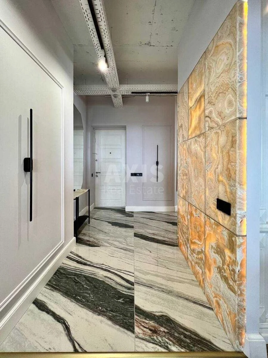 Office uzv. Klovs'kyj 7, 270m26748112