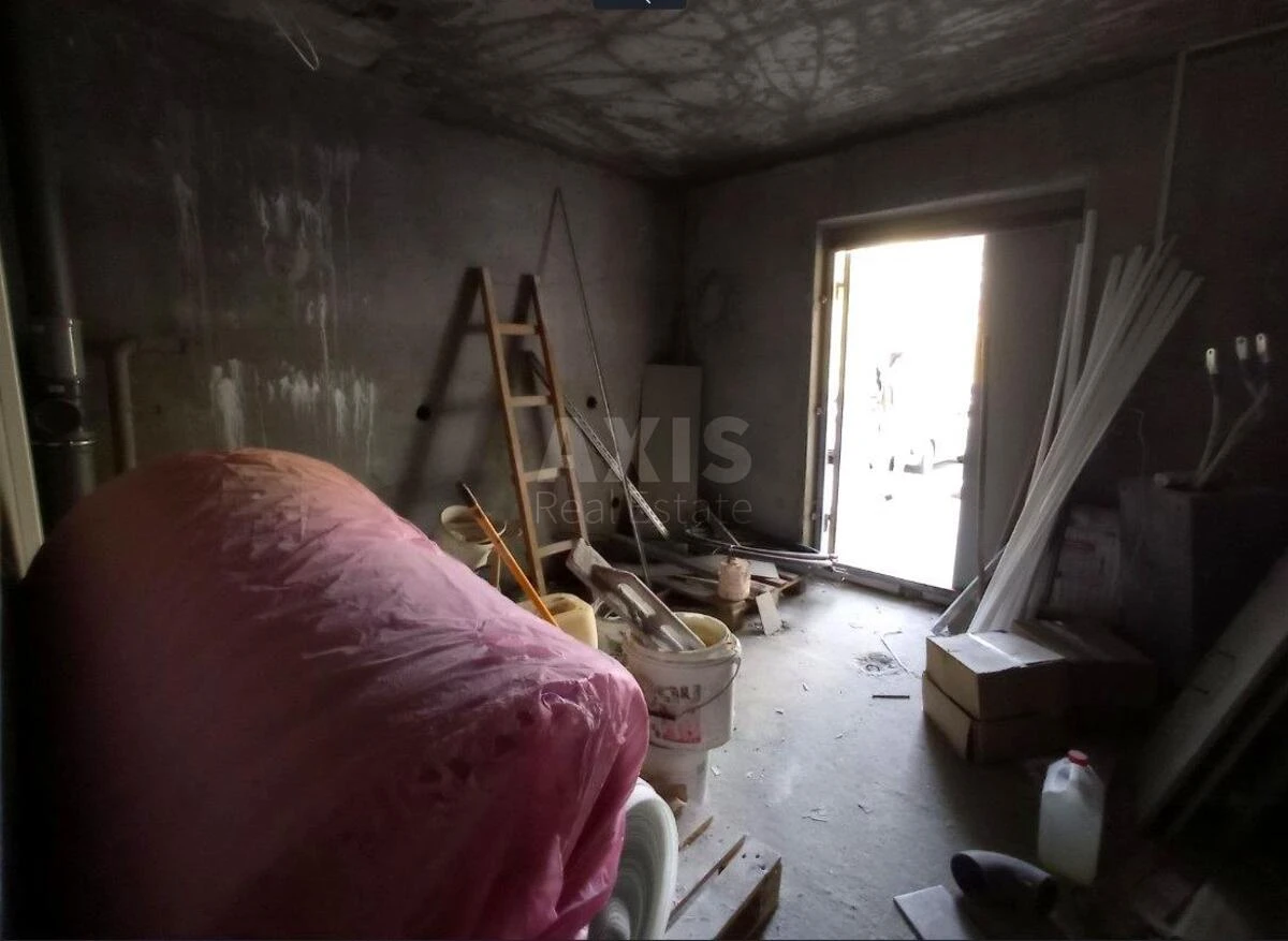 Объект торговли ул. Ревуцкого 54А, 83м2646132