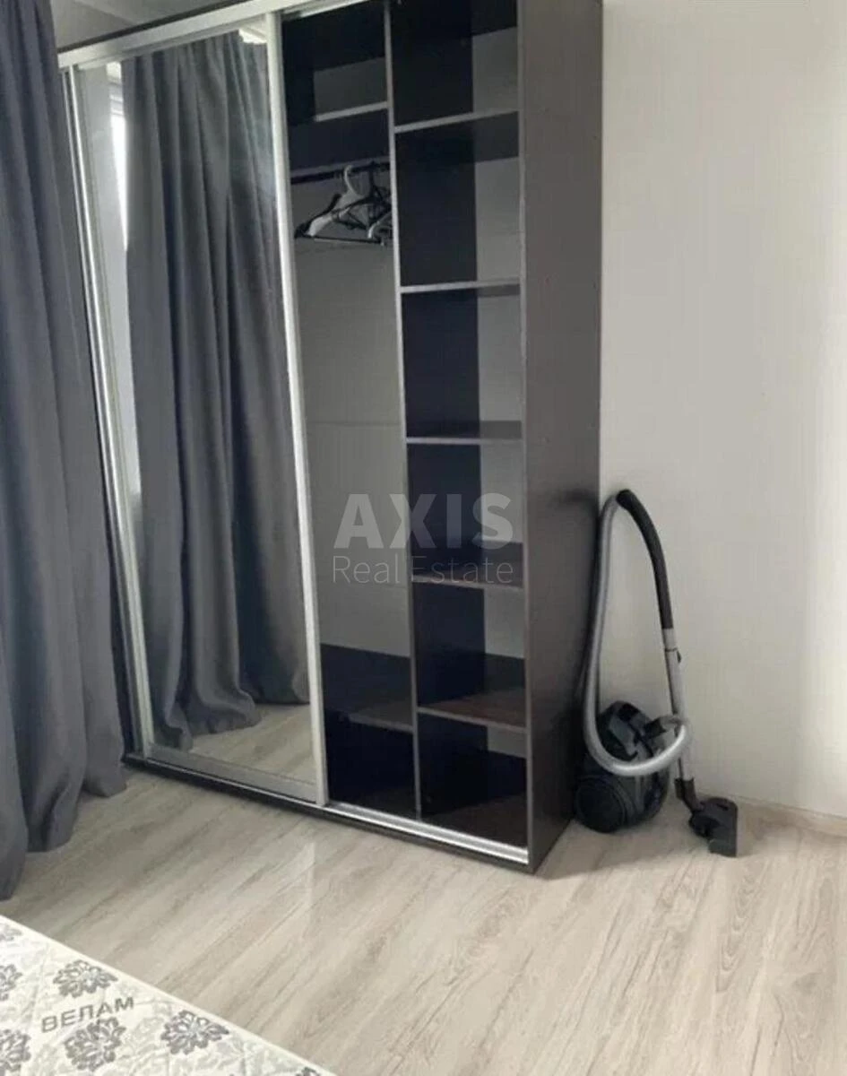 1k apartment vul. Bogdanivs'ka 7Д6778410