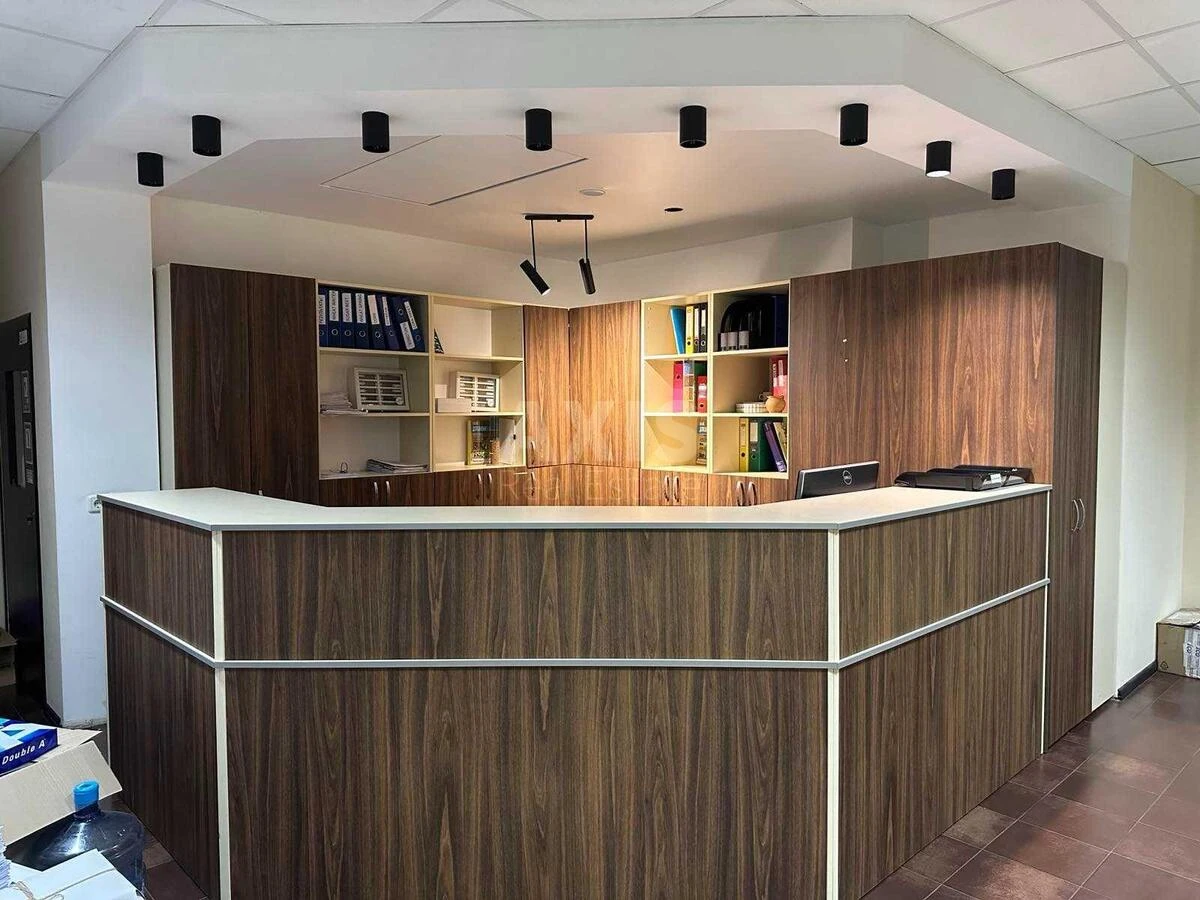 Office vul. Shums'kogo Jurija 1, 196m2667550