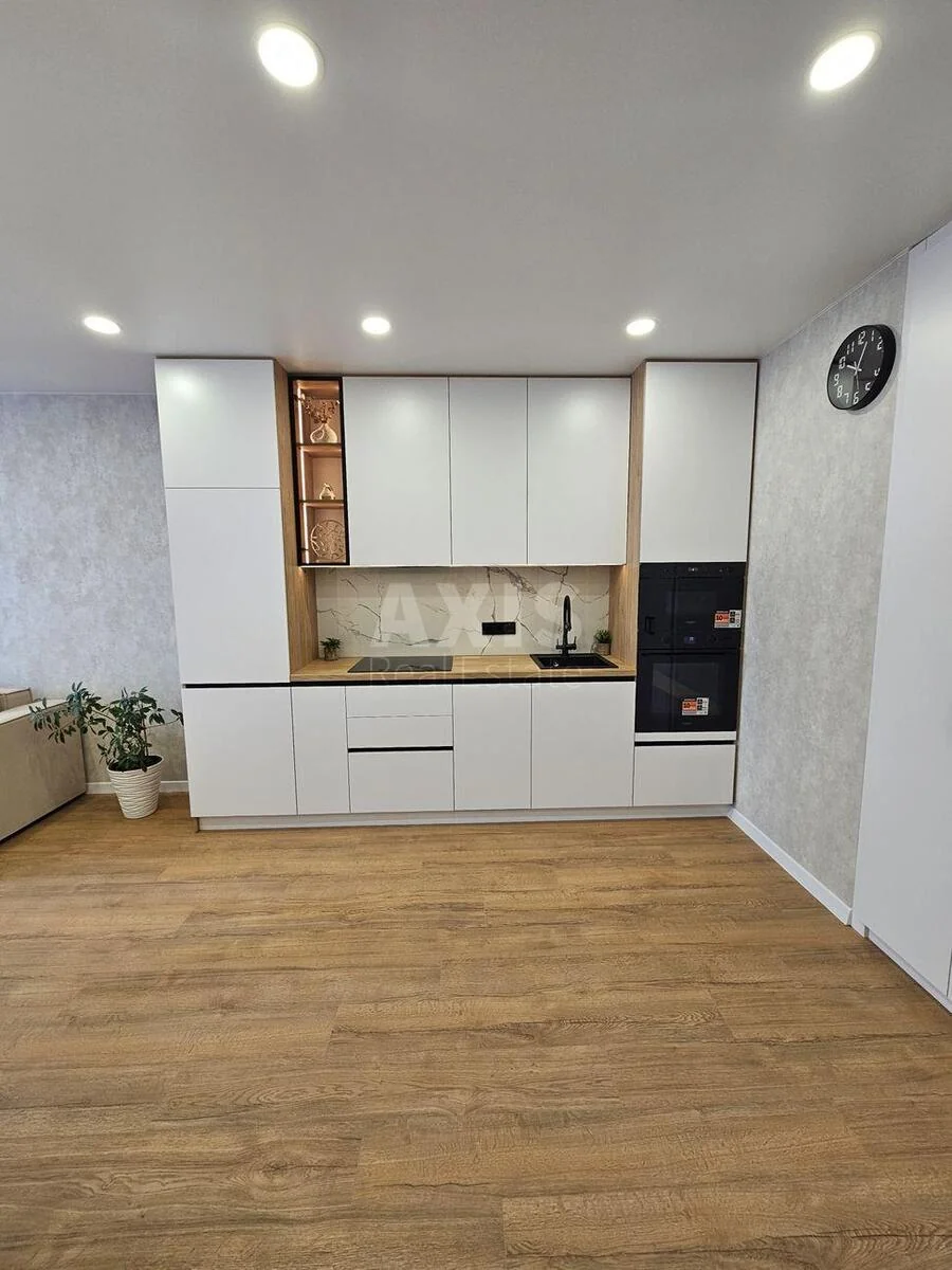 1k apartment vul. Oleksandra Olesja 27А