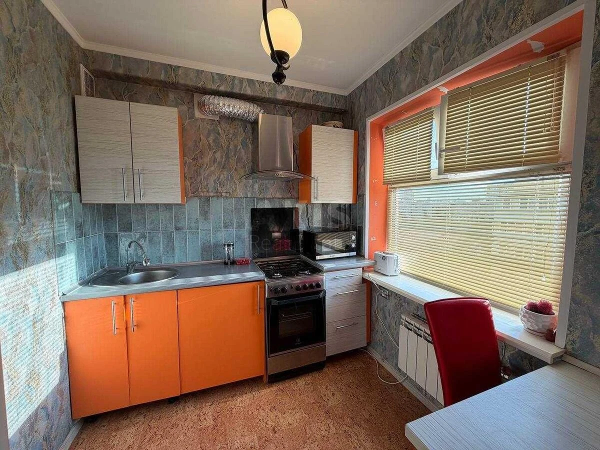 1к квартира пр-т Оболонский 14Е71259