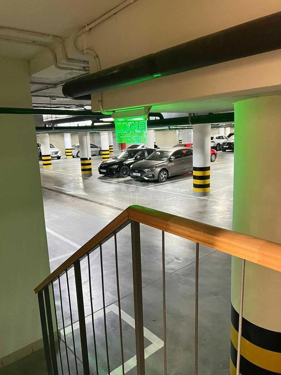 5k apartment vul. L'vivs'ka 15665859