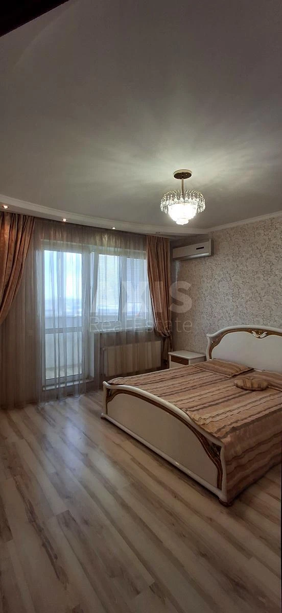 2k apartment vul. Geroi'v Oborony 10А702877