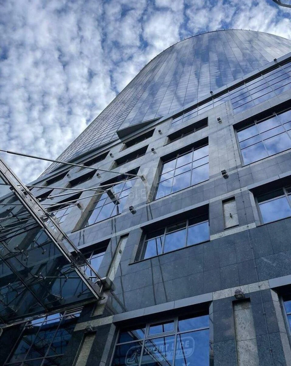 Office vul. Mechnykova 2, 257m2499082