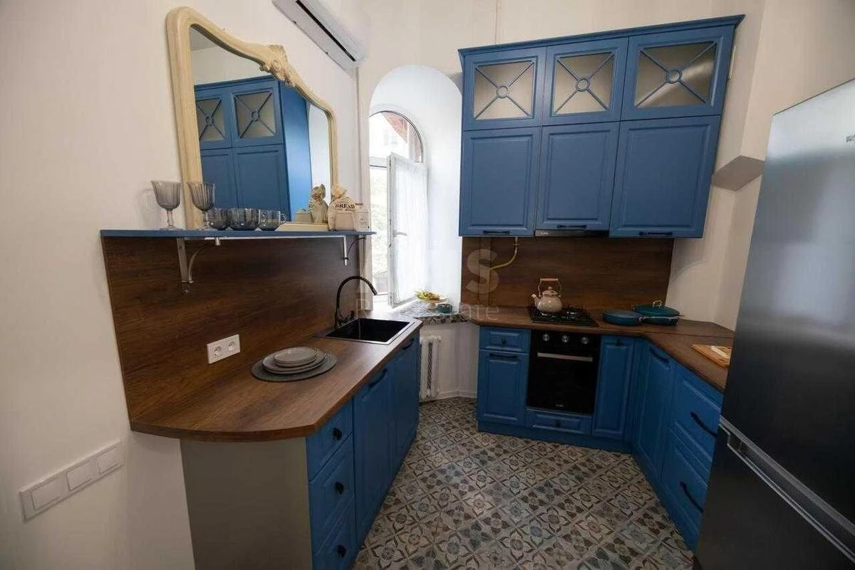 1k apartment uzviz Voznesens'kyj 1462690