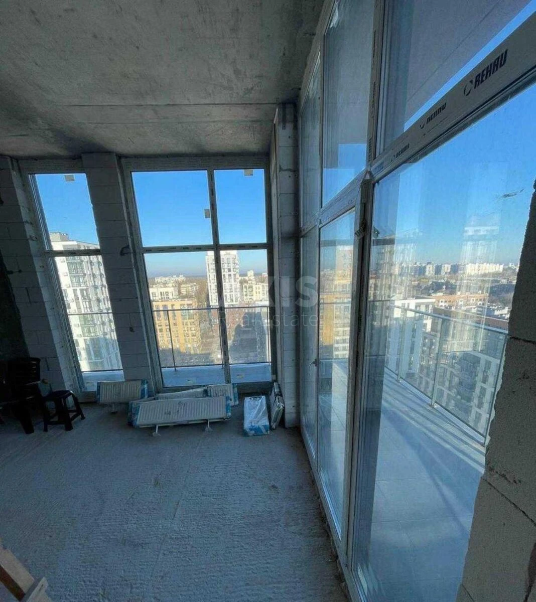 4к квартира ул. Салютная 2627311