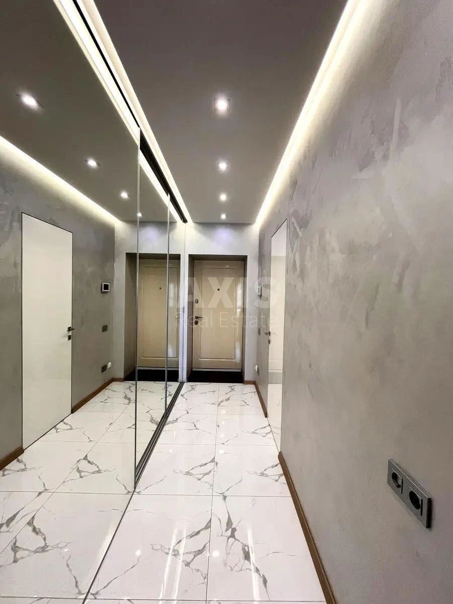 2к квартира ул. Патриарха Мстислава Скрипника 48А669477