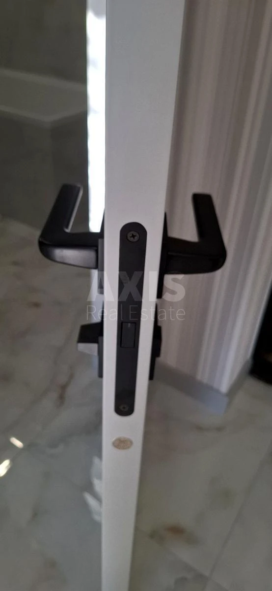 1k apartment vul. Oleksandra Olesja 17631621