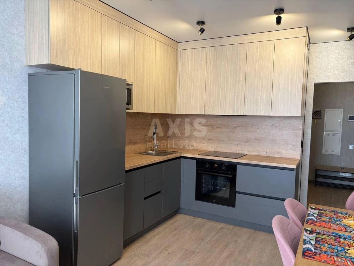 1k apartment vul. Grechka Marshala 40/1264329