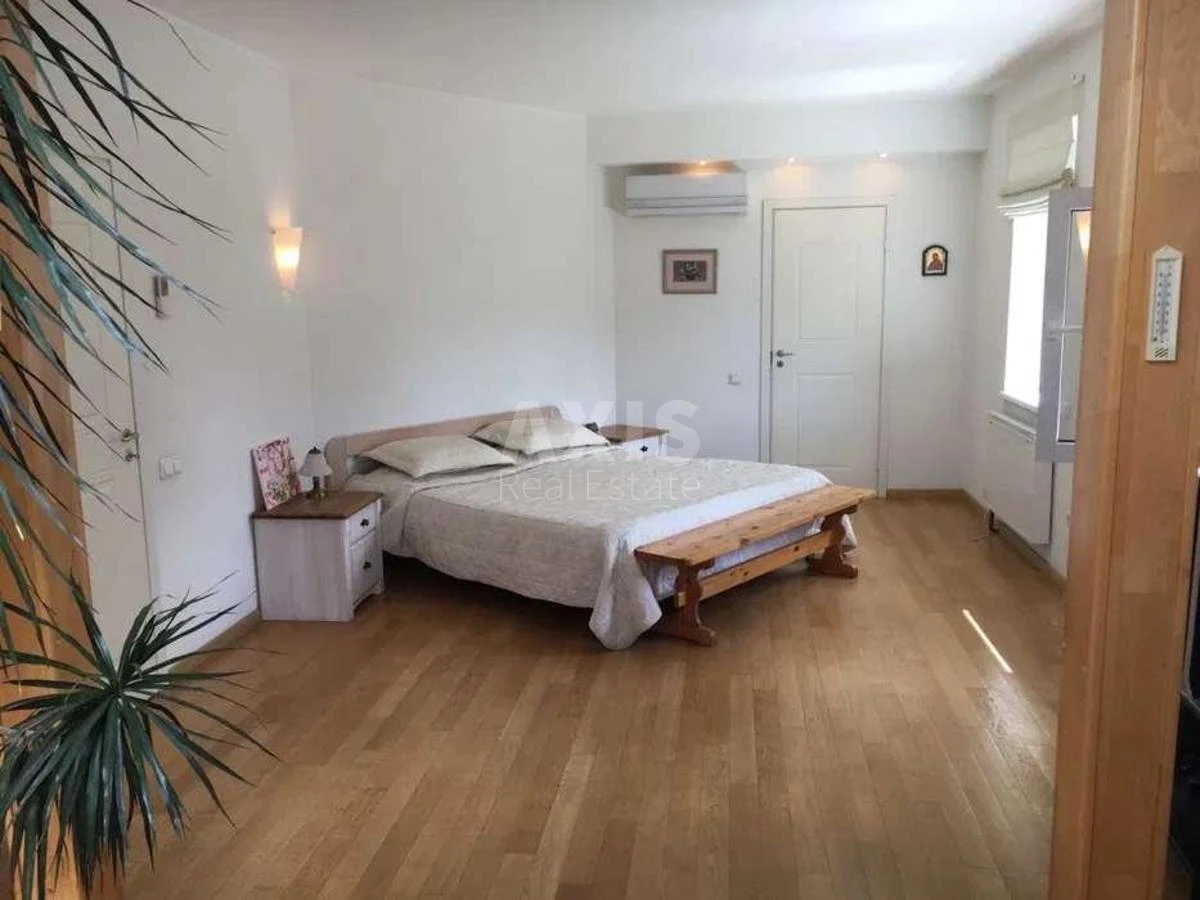 Дoм ул. Протасов Яр, 250м2, город Киев304133