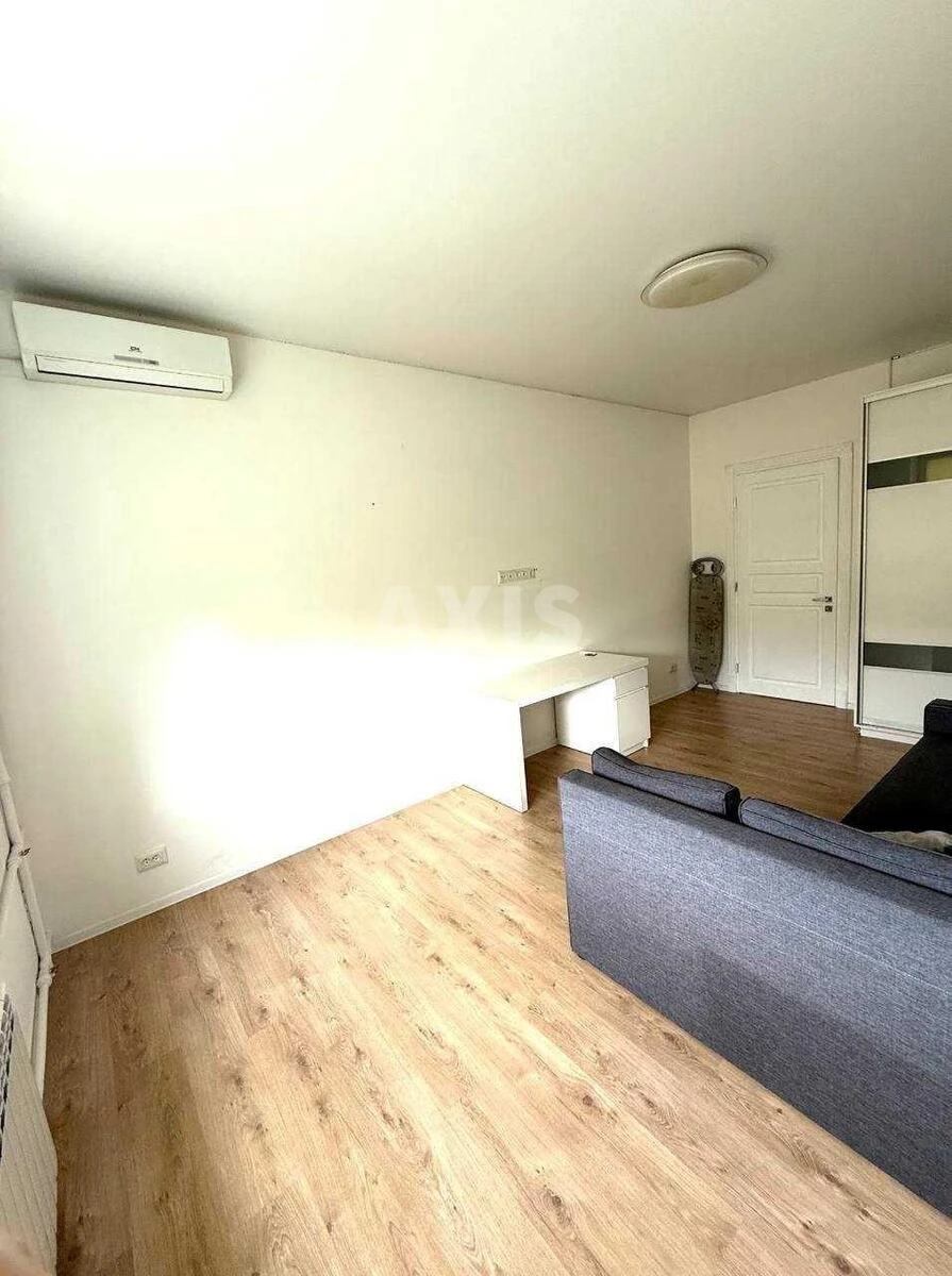 2k apartment vul. Oleksy Tykhoho 38/19655896