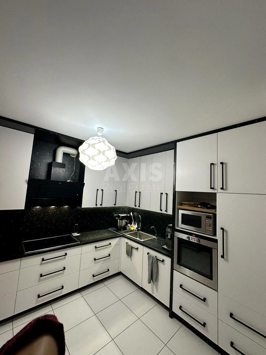 3k apartment vul. Bilec'kogo Akademika 20