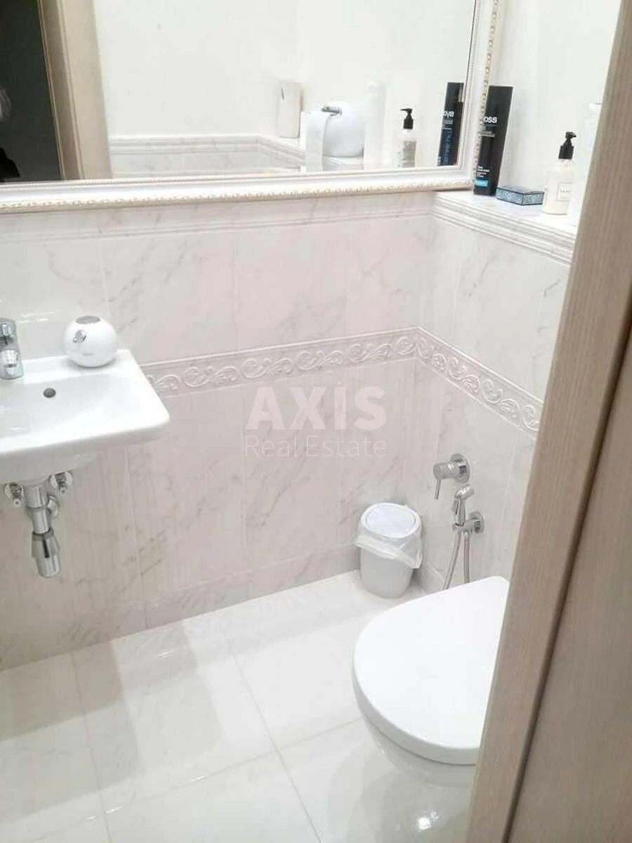 Office vul. Pecheniz'ka 16, 350m2672206