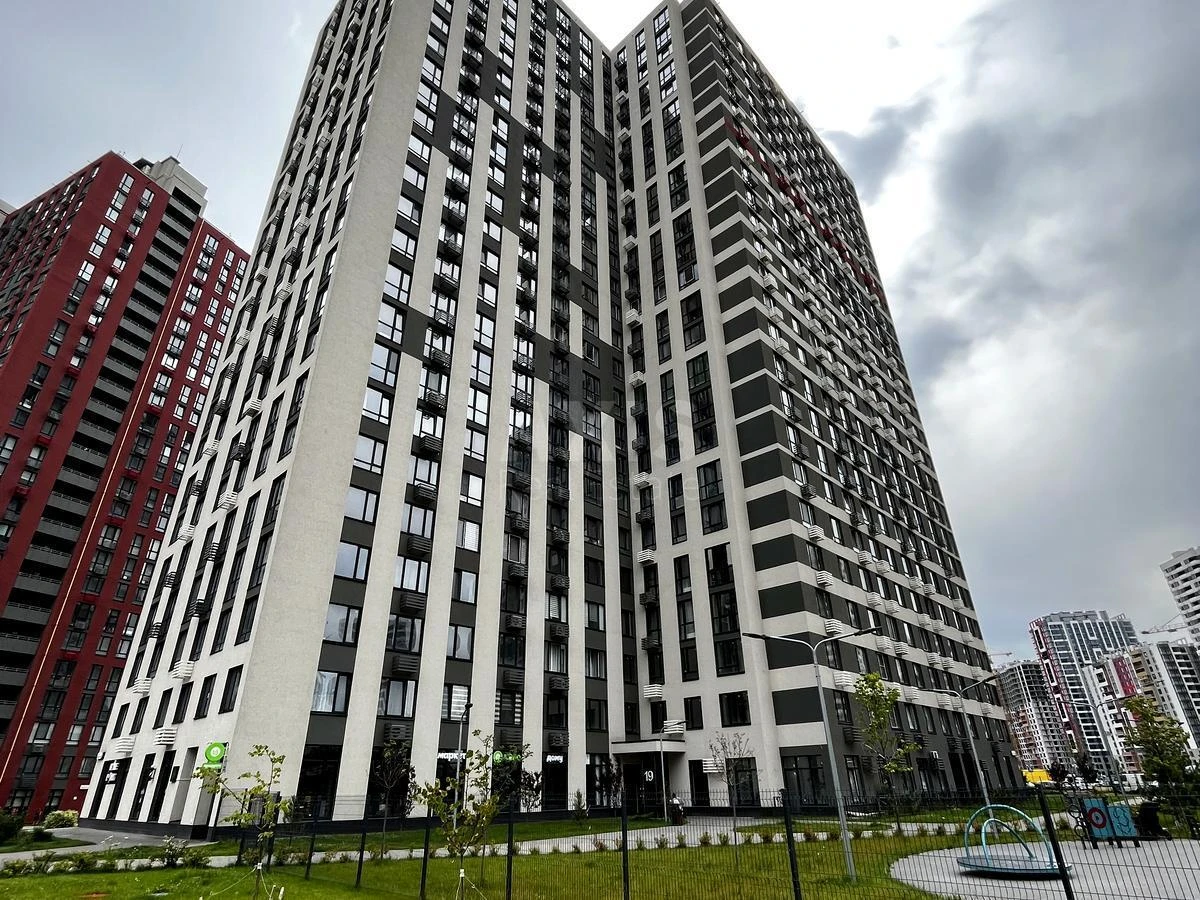 1k apartment vul. Vsevoloda Zmijenka 197044020