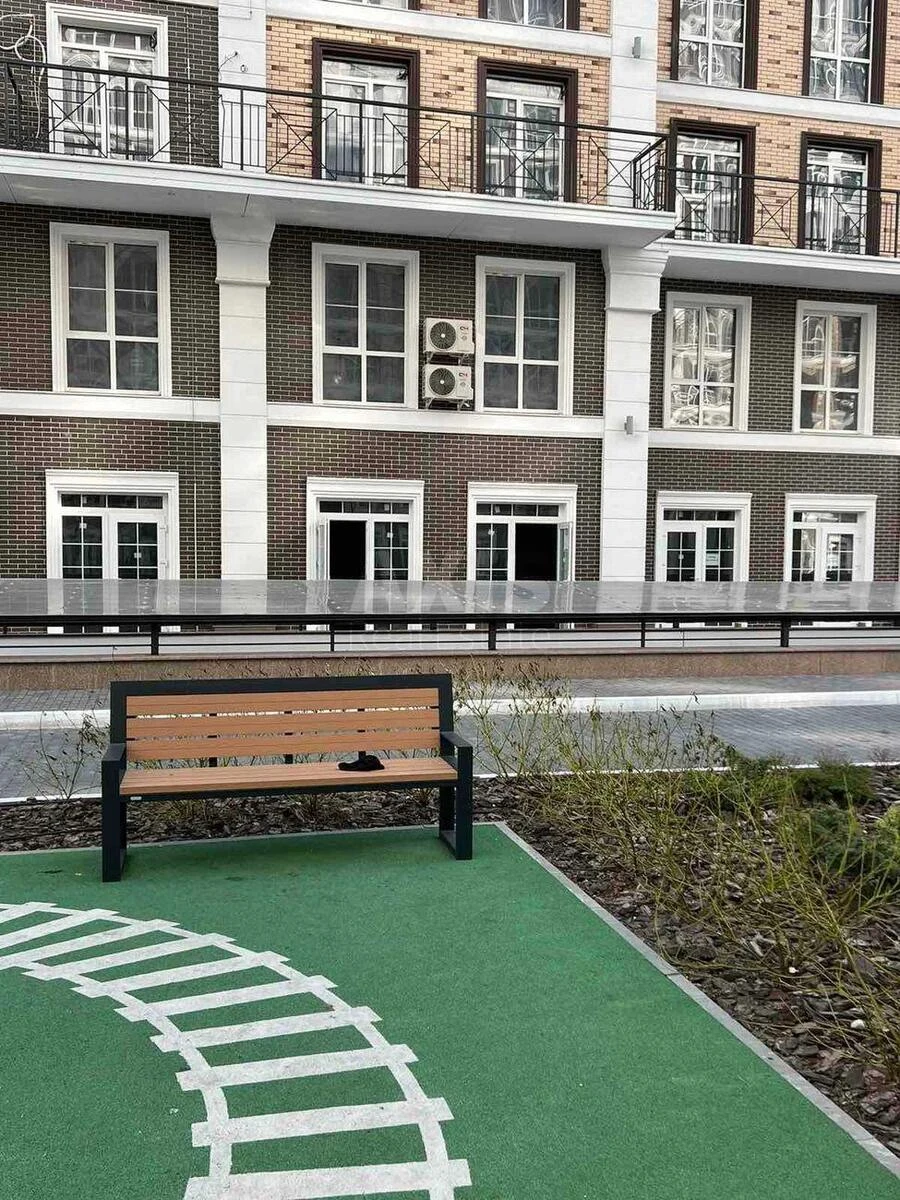 Service object vul. Myhajla Maksymovycha 26В, 48m2600203