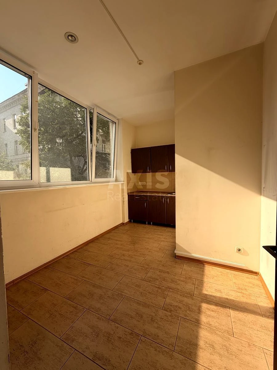 Office vul. Knyaziv Ostrozkykh 46/2, 320m27047710