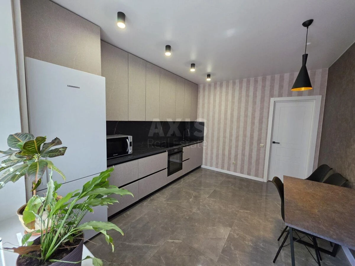1k apartment vul. Mykil's'ko-Slobids'ka 2Б720111