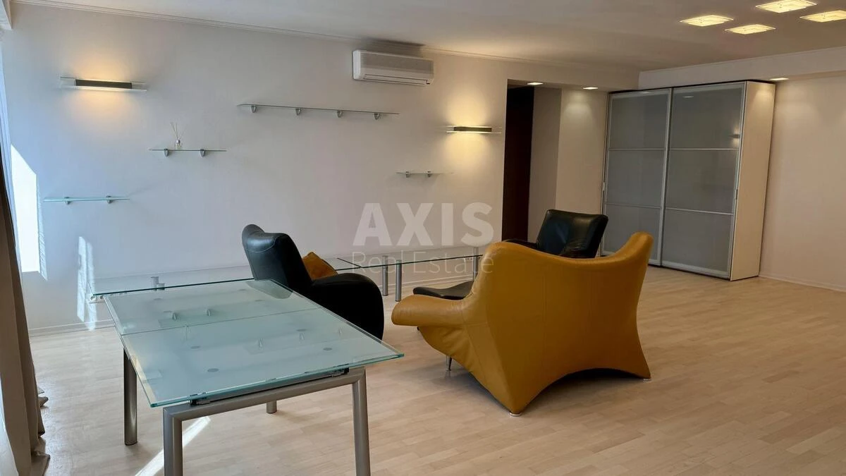 3k apartment vul. Nazarivs'ka 7Б673754