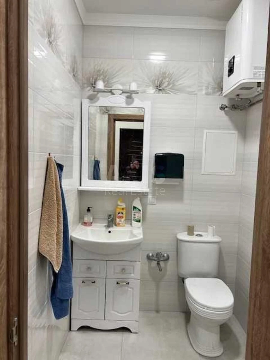 Офис ул. Жилянская 68, 75м26443018