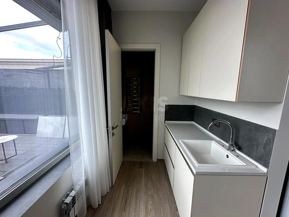 4к квартира ул. Антоновича 11861031