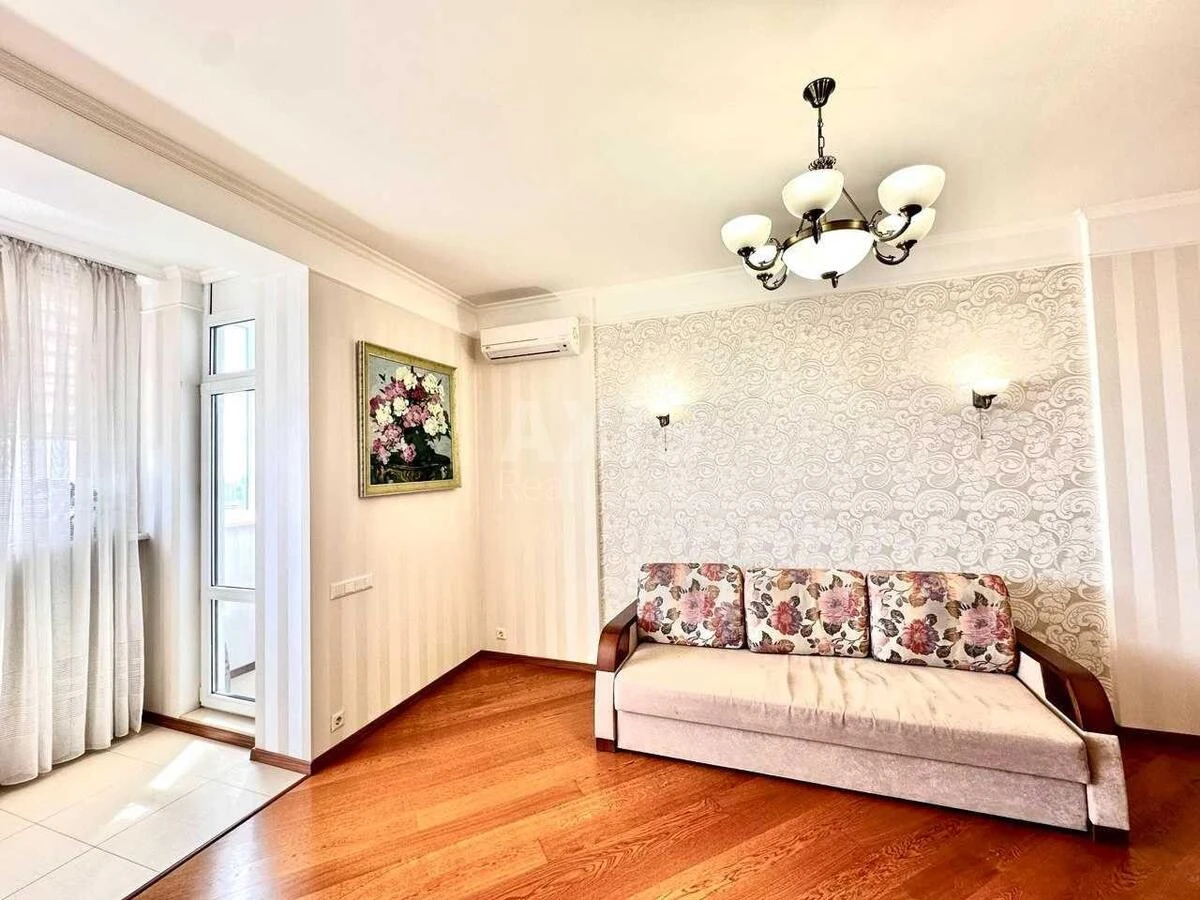 3k apartment vul. Jevgena Konoval'cja 44А6248210