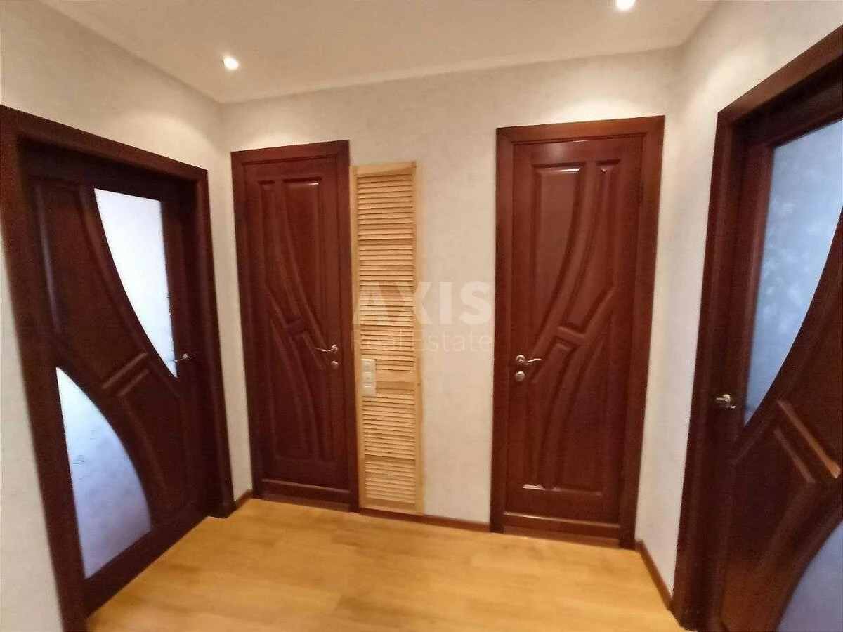 3k apartment vul. Mostyc'ka 147109012