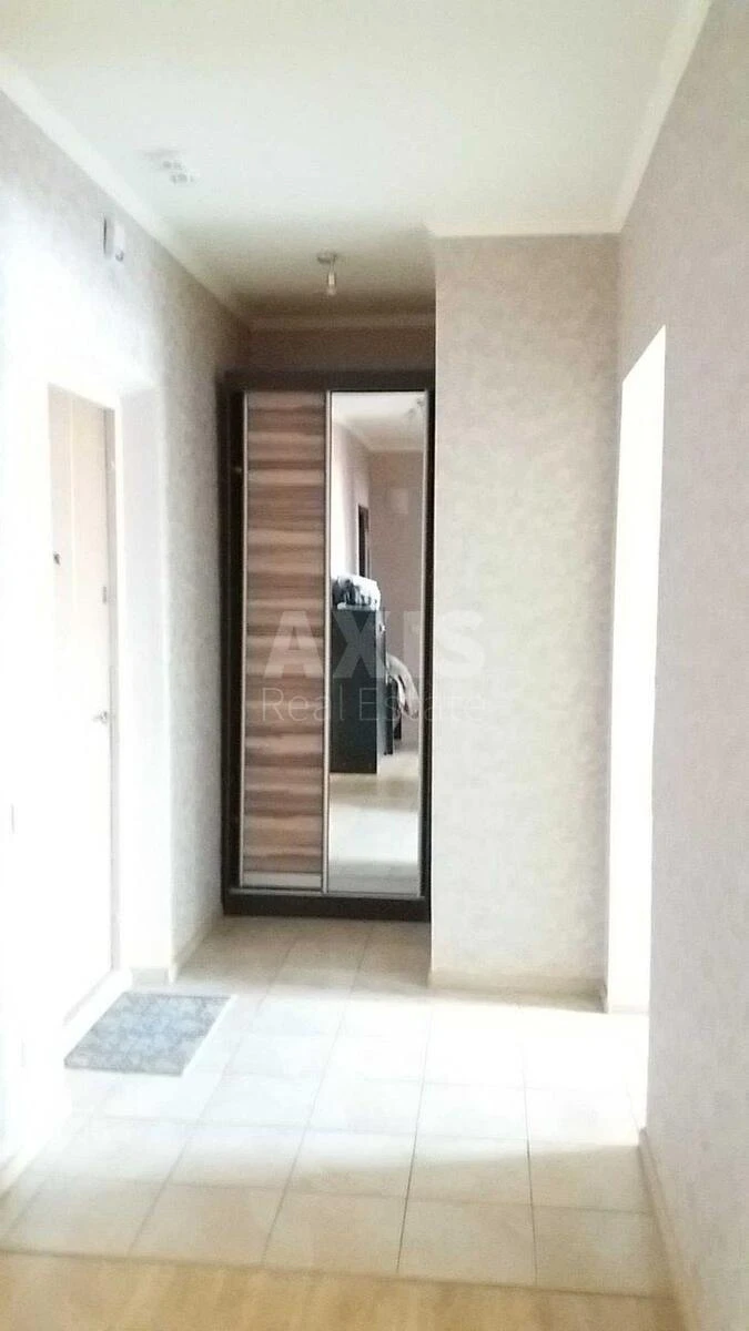 2k apartment vul. Bogatyrs'ka 6А696437