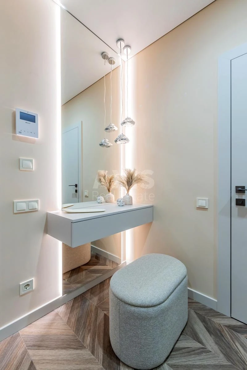 2k apartment vul. Myhajla Maksymovycha 246651420