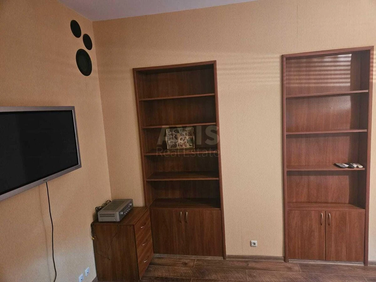 5k apartment vul. Ljuterans'ka 137154614