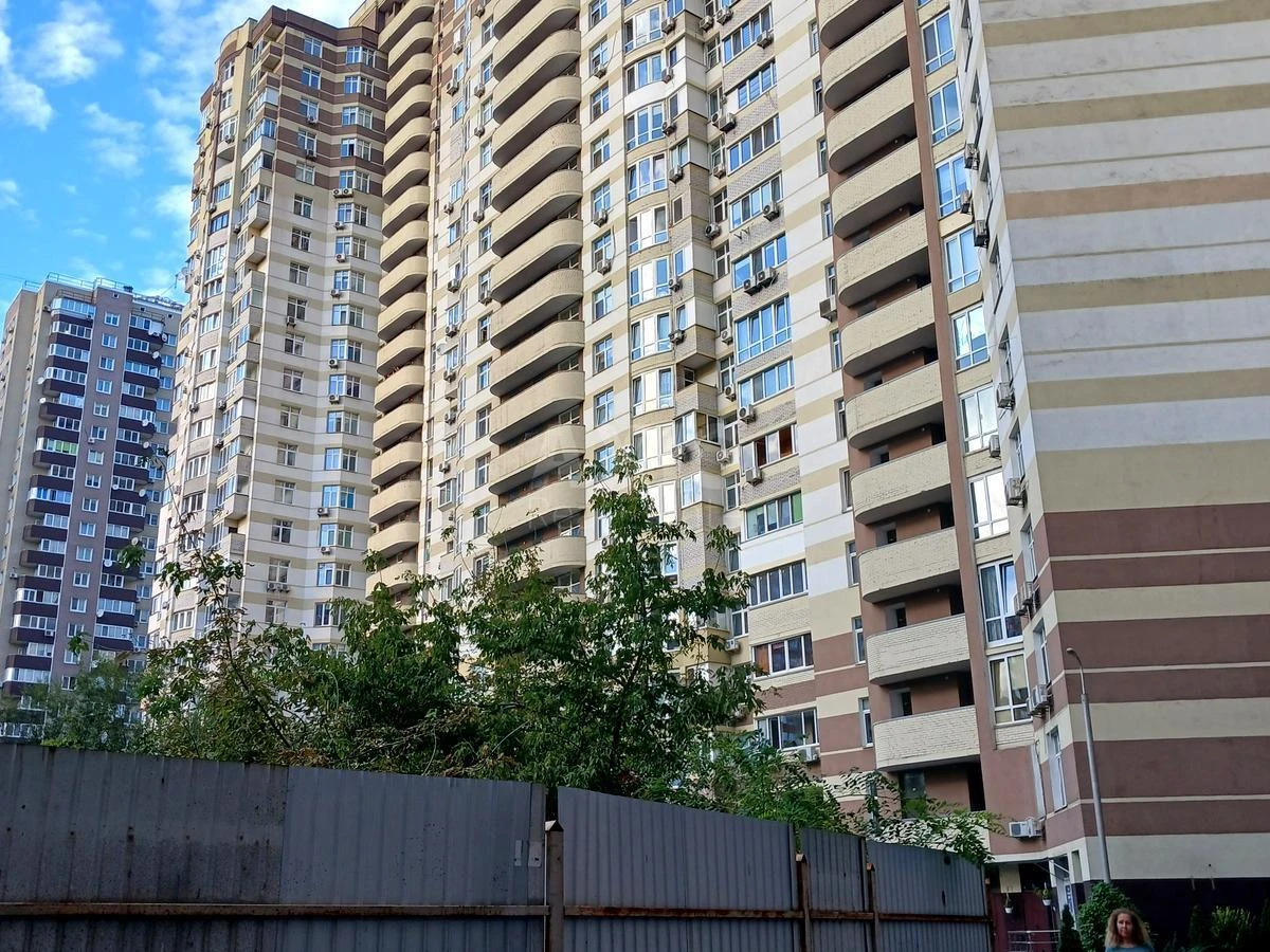 2к квартира ул. Ахматовой Анны 227155616