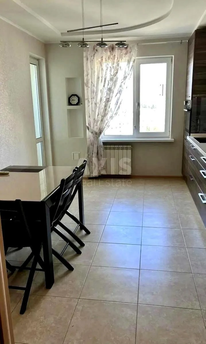 3к квартира пр-т Гонгадзе Георгия 18Д6871716