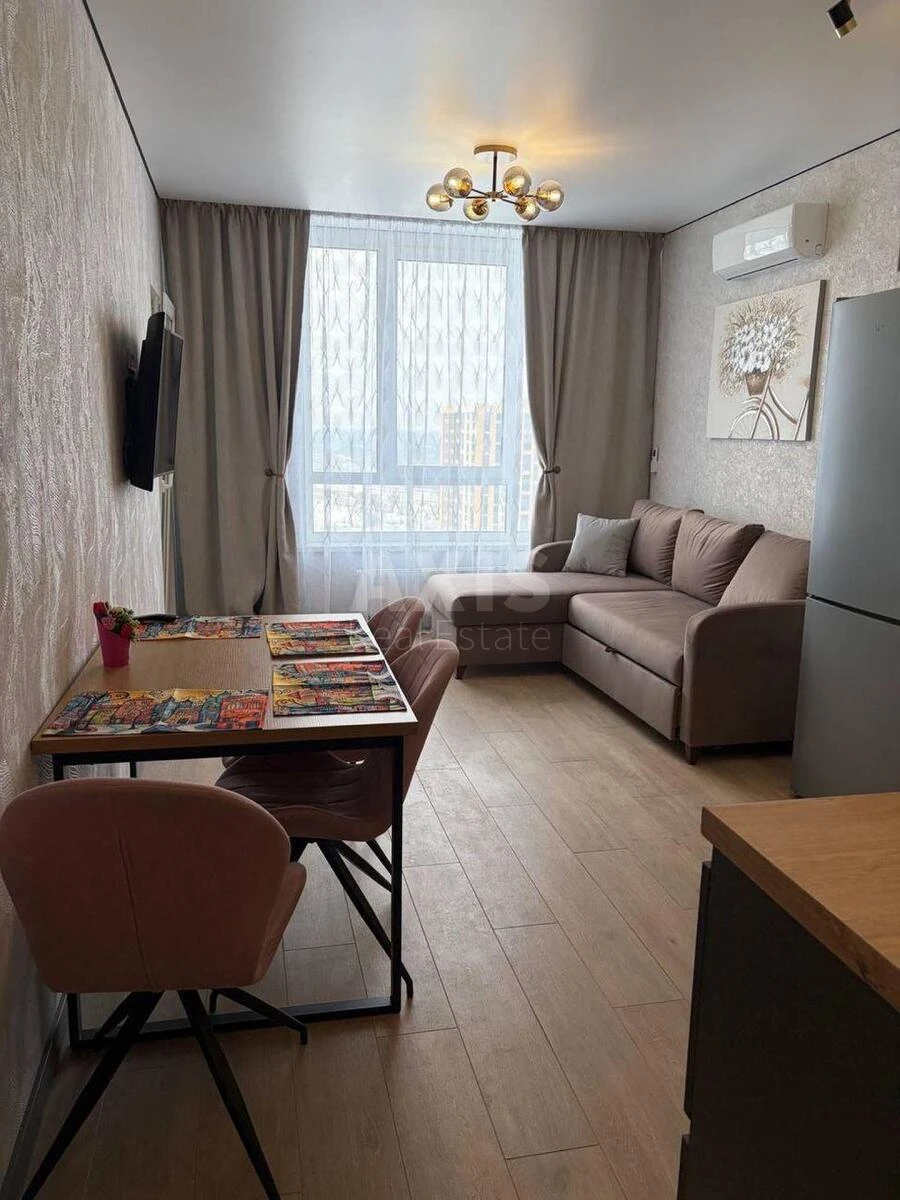 1k apartment vul. Grechka Marshala 40/12643290