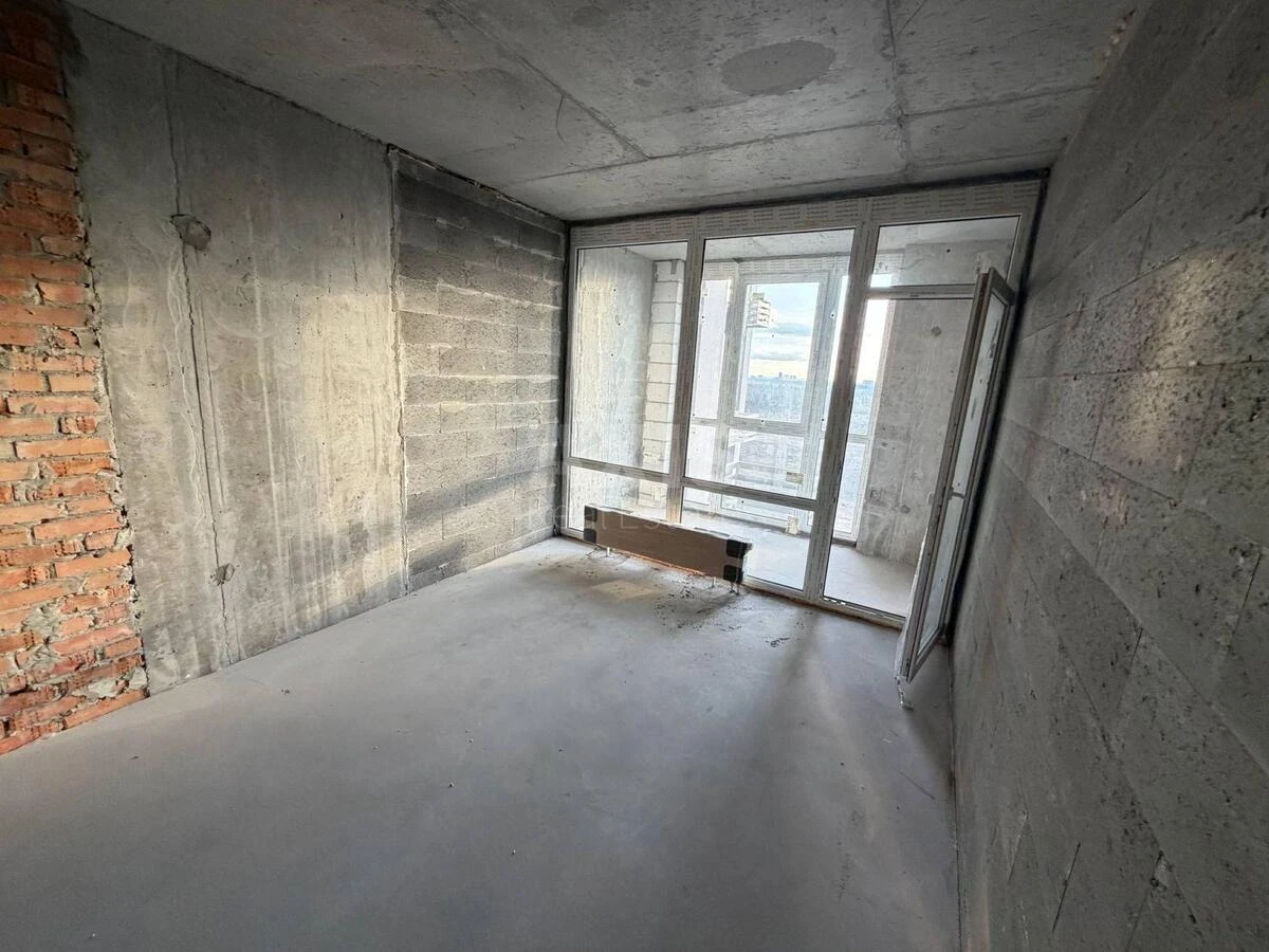 1k apartment pr-t Yevropeyskoho Soyuzu 83675142