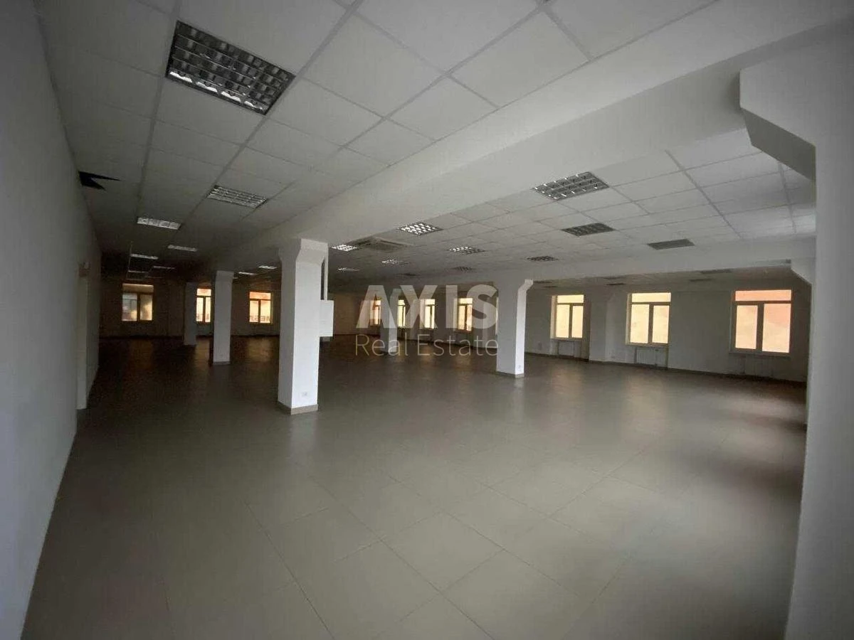 Office pr-t Stepana Bandery 8, 450m239570