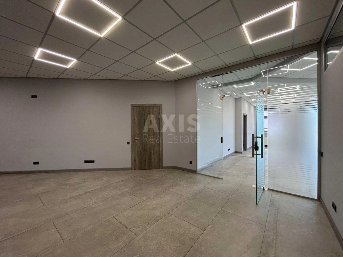 Office vul. Velyka Vasyl'kivs'ka 72, 200m2673140