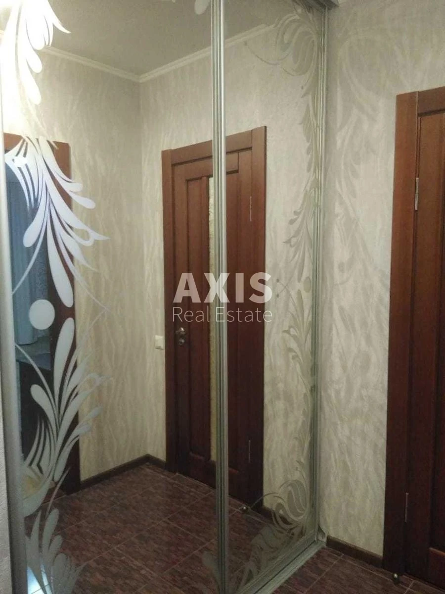 1к квартира ул. Княжий Затон 9344696