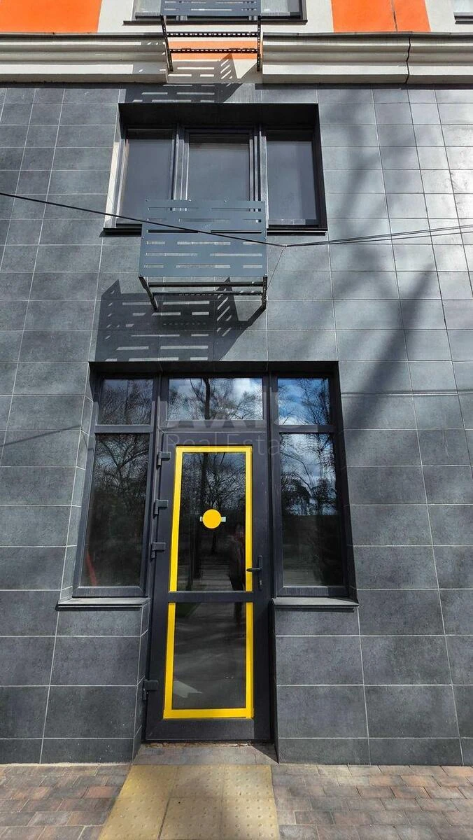 Объект торговли ул. Живописная 3, 121м264660