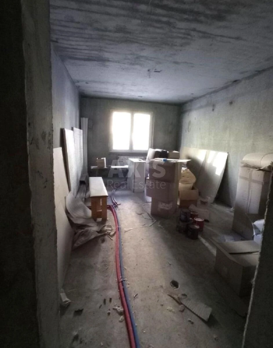 Объект торговли ул. Ревуцкого 54А, 83м2646135