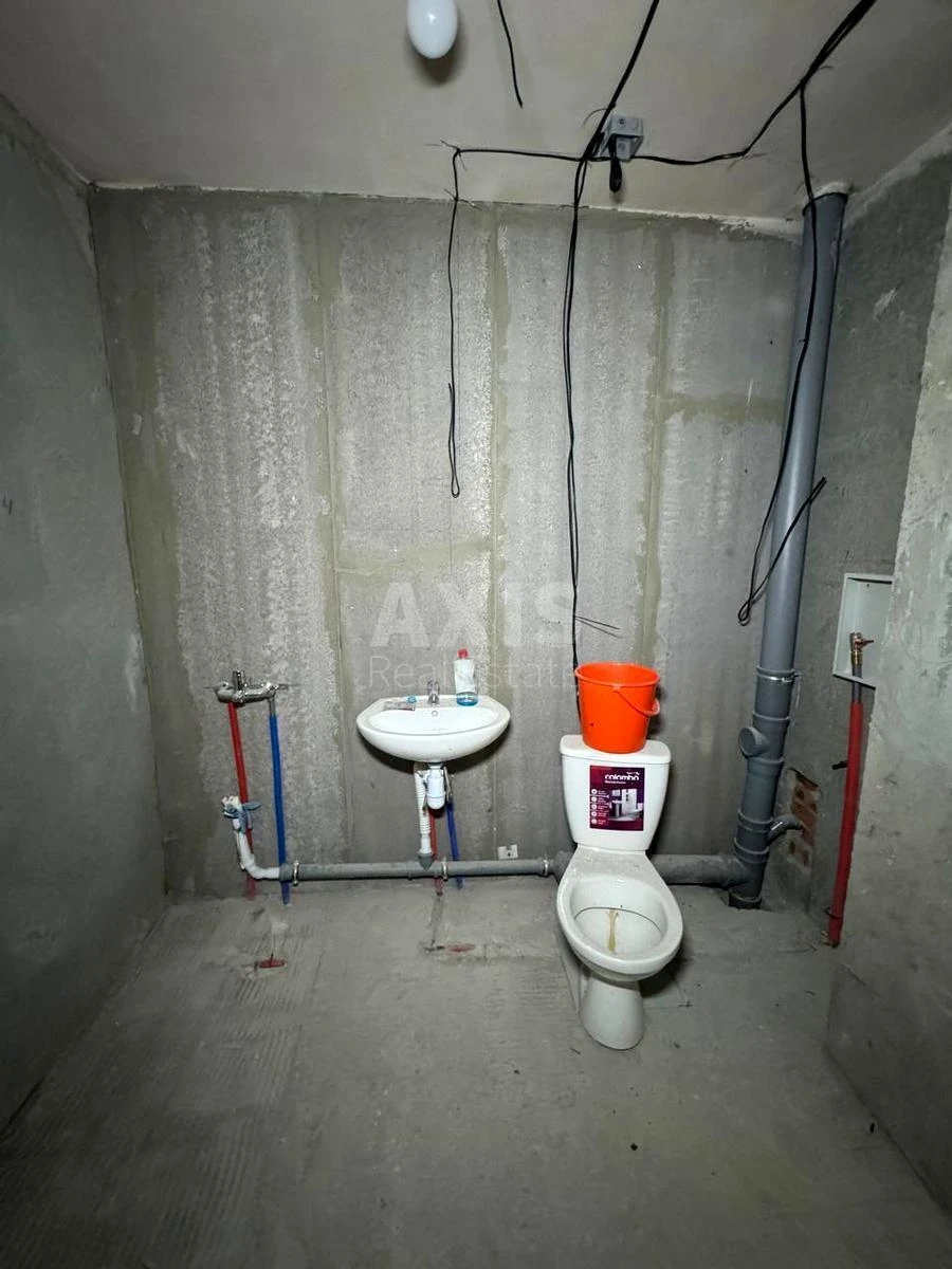 Объект торговли ул. Русовой Софии 7А, 42м2610085